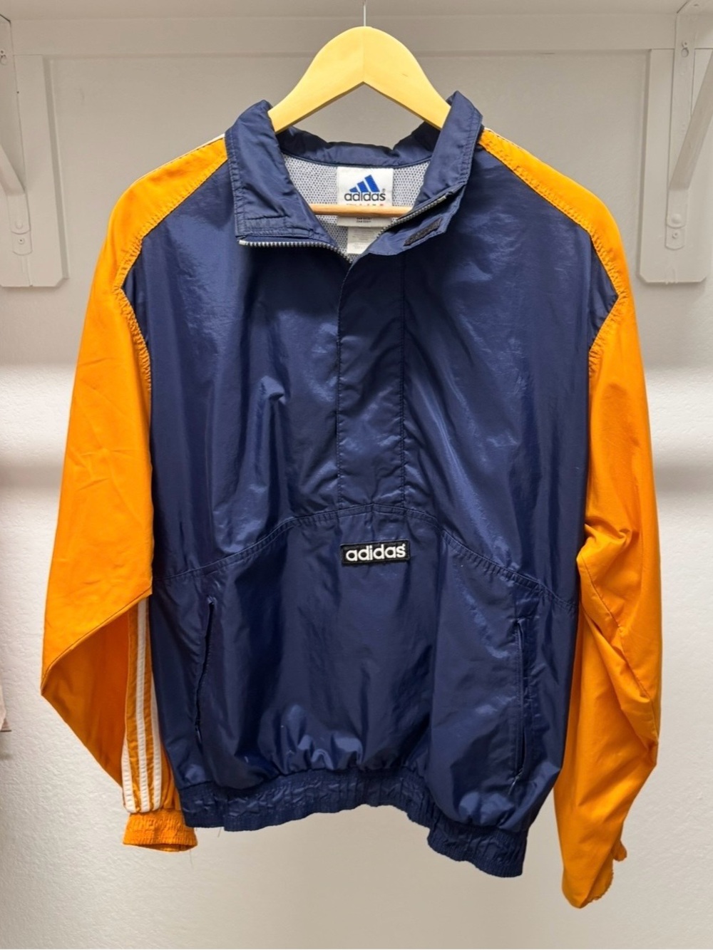 adidas Vintage Size Pullover Windbreaker Jacket